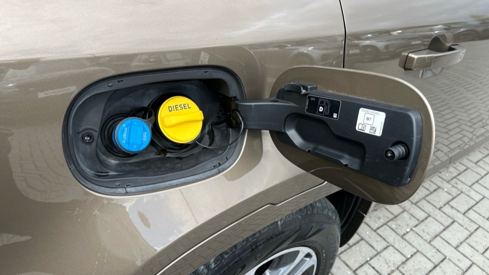 Used Land Rover Defender 2021 for sale - 77018391: Photo 43