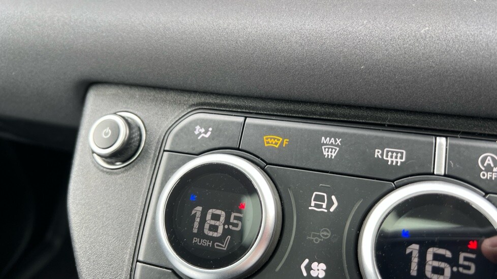 Used Land Rover Defender 2021 for sale - 77018391: Photo 73