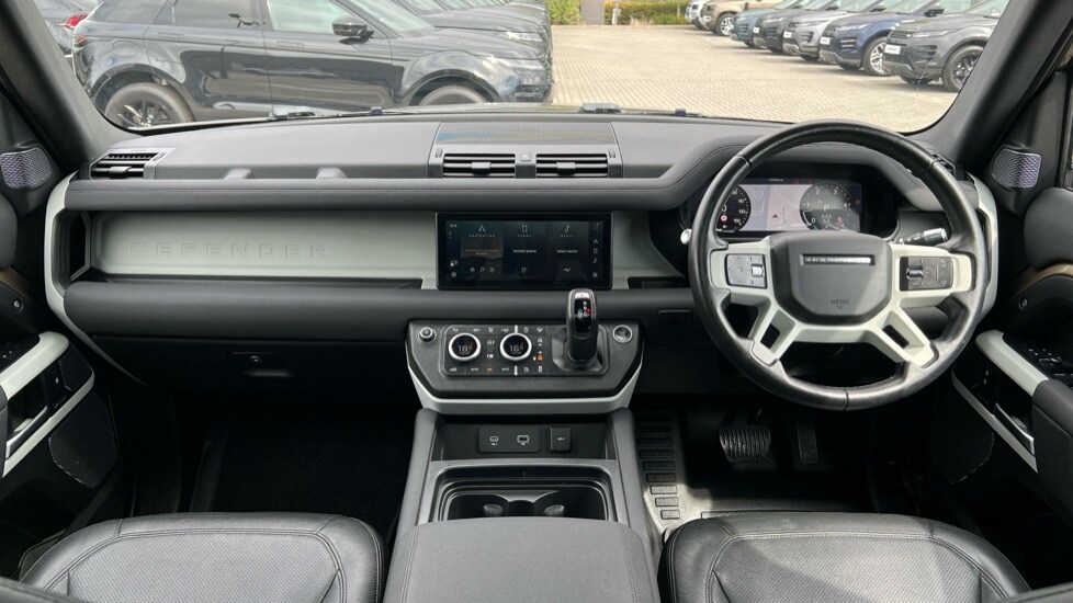 Used Land Rover Defender 2021 for sale - 77018391: Photo 9