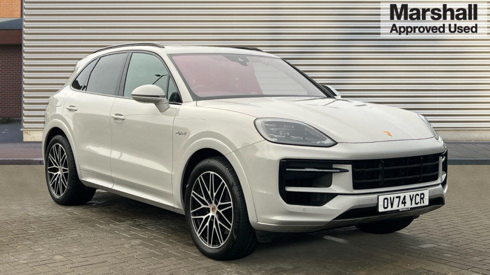 Used Porsche Cayenne 2024 for sale - 76901369: Photo 1