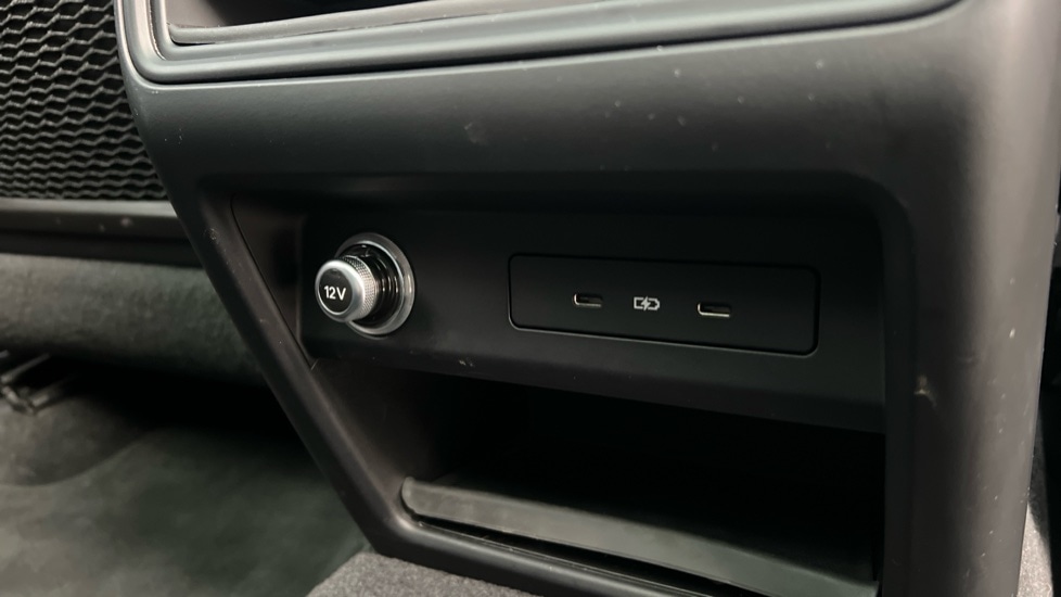 Used Porsche Cayenne 2024 for sale - 76901369: Photo 55