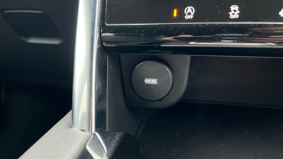 Used Land Rover Discovery Sport 2020 for sale - 76015101: Photo 64