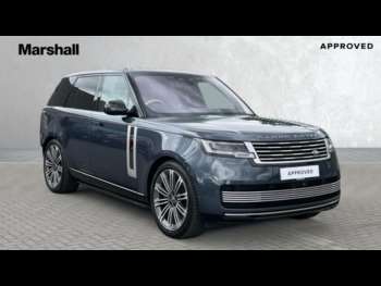 2024 - 4.4 P530 V8 SV 4dr Auto