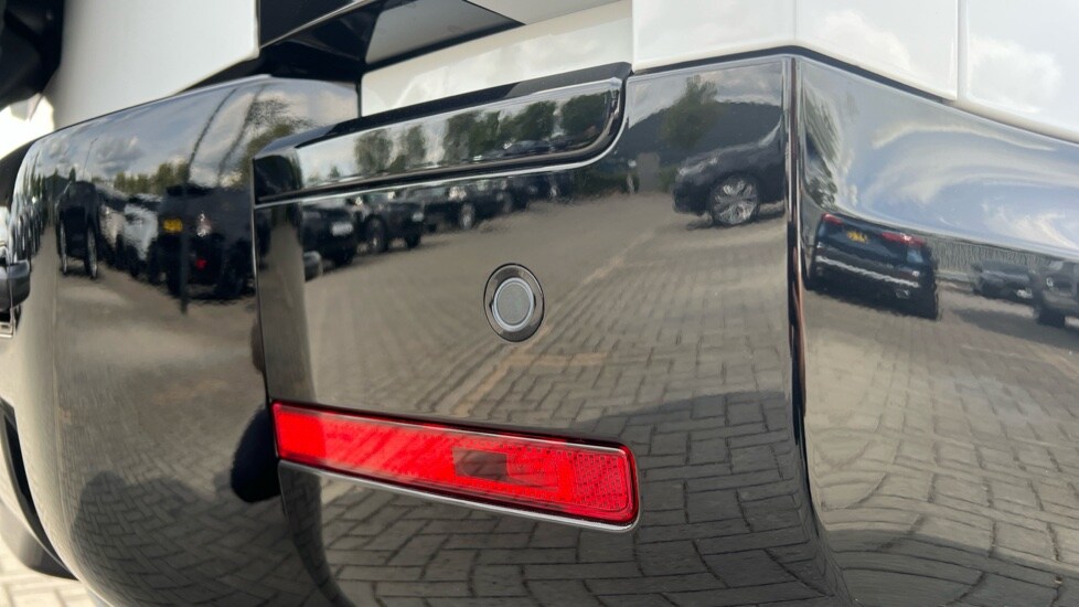 Used Land Rover Defender 2024 for sale - 76568042: Photo 42