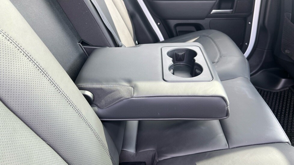 Used Land Rover Defender 2024 for sale - 76568042: Photo 56