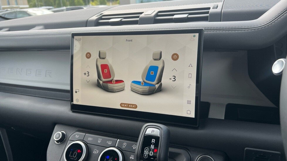 Used Land Rover Defender 2024 for sale - 76568042: Photo 65