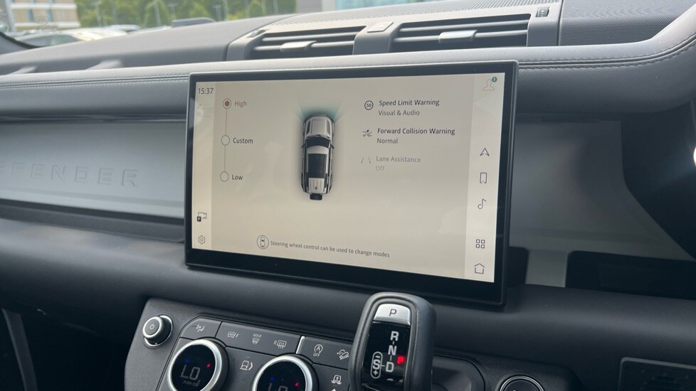 Used Land Rover Defender 2024 for sale - 76568042: Photo 70