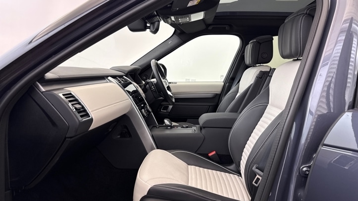 Used Land Rover Discovery 2024 for sale - 76086619: Photo 3