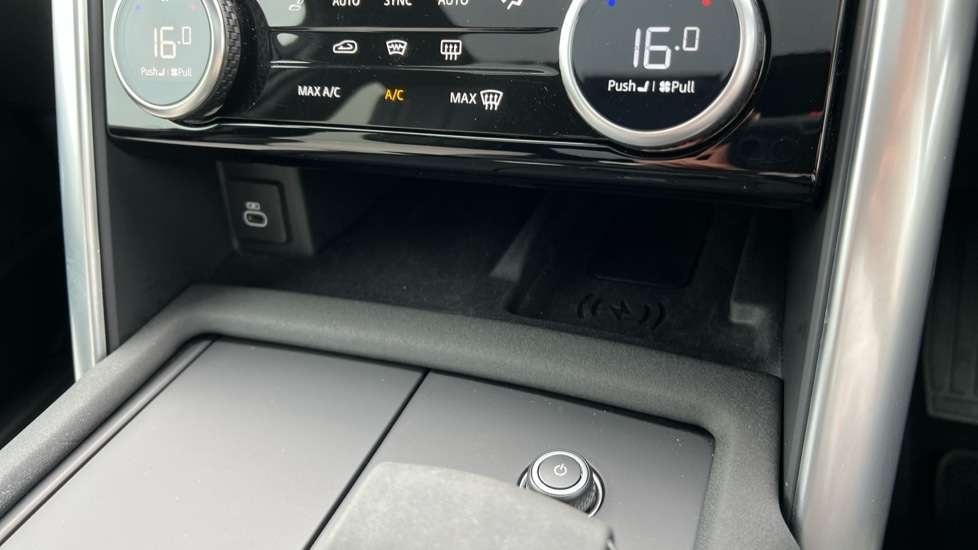 Used Land Rover Discovery 2024 for sale - 76086619: Photo 61
