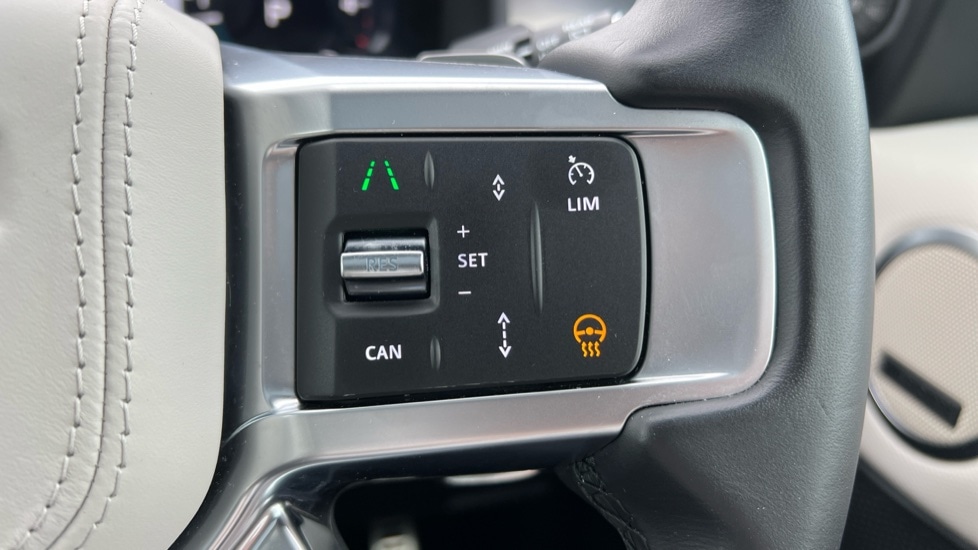 Used Land Rover Discovery 2024 for sale - 76086619: Photo 62