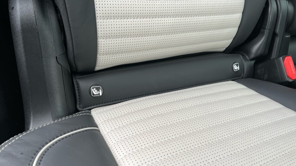 Used Land Rover Discovery 2024 for sale - 76086619: Photo 83