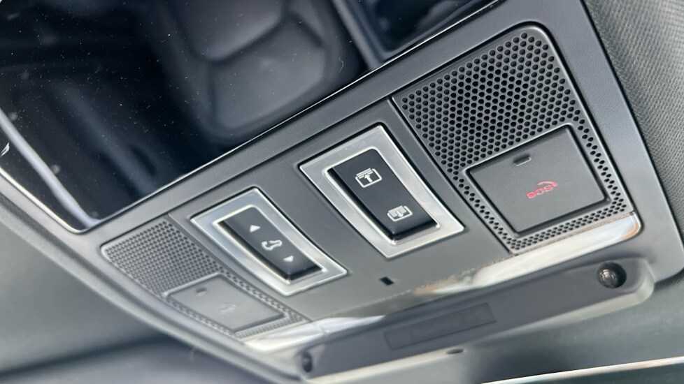 Vehicle 83