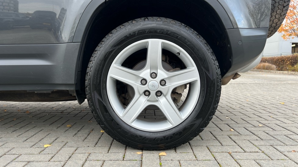 Used Land Rover Defender 2022 for sale - 76540137: Photo 33