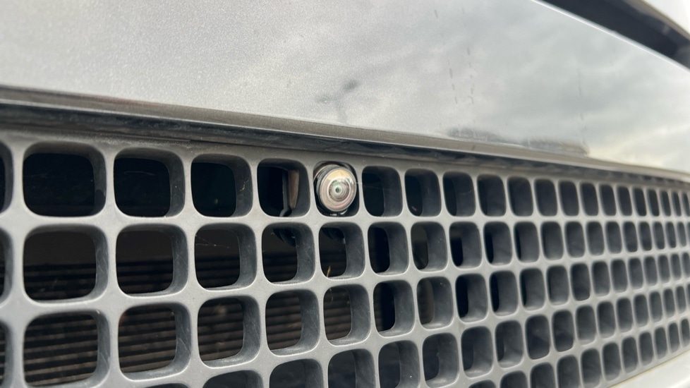 Used Land Rover Defender 2022 for sale - 76540137: Photo 39