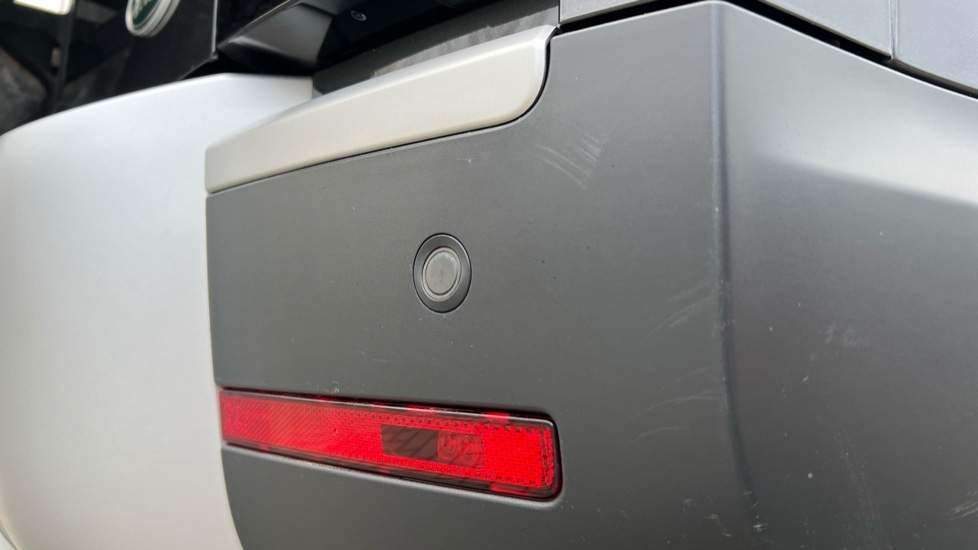 Used Land Rover Defender 2022 for sale - 76540137: Photo 41