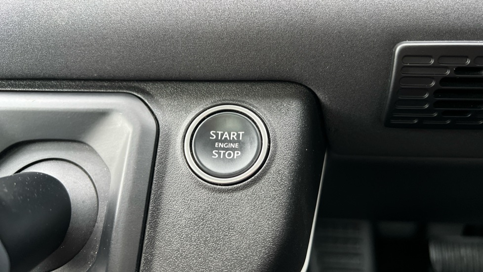 Used Land Rover Defender 2022 for sale - 76540137: Photo 70