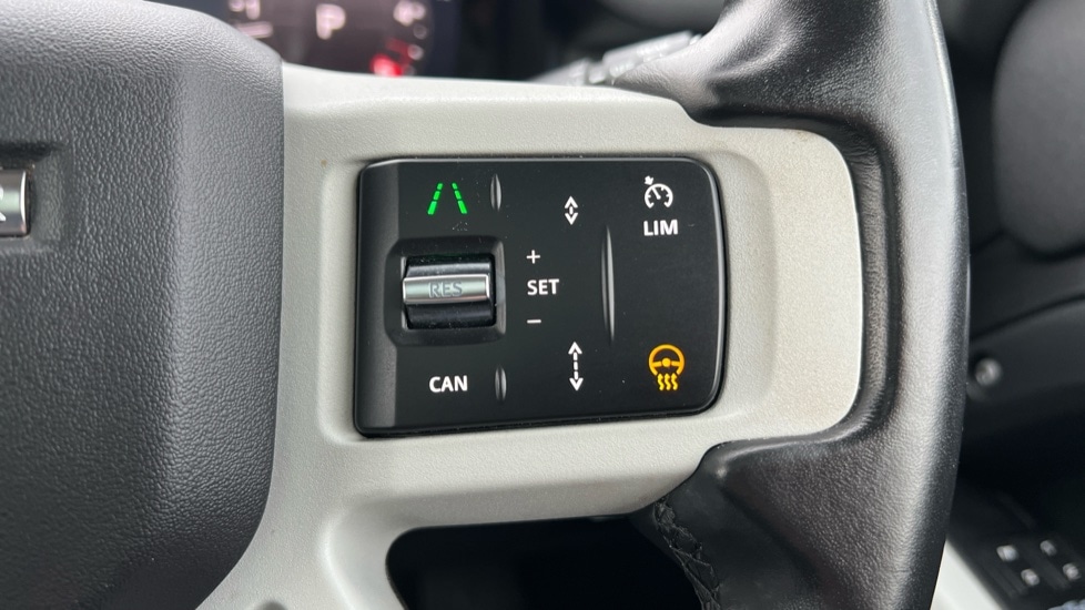 Used Land Rover Defender 2022 for sale - 76540137: Photo 72