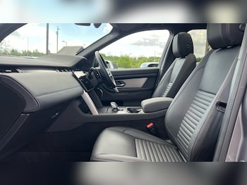 Used Land Rover Discovery Sport 2024 for sale - 75734898: Photo