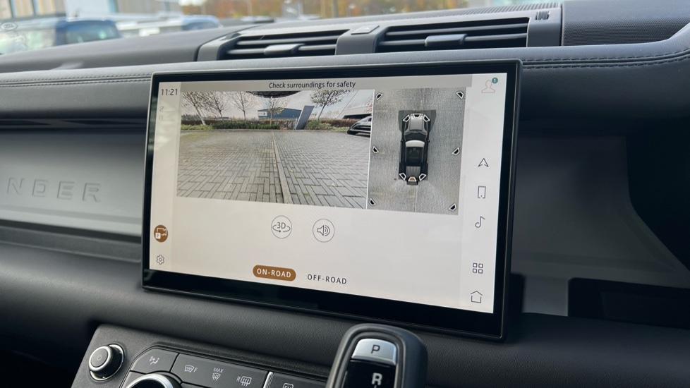 Used Land Rover Defender 2025 for sale - 76691580: Photo 12