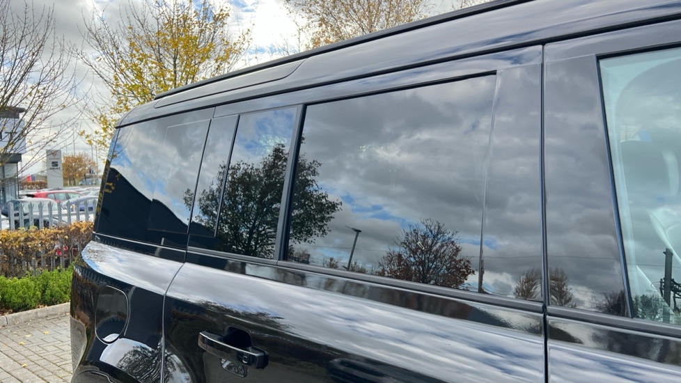 Used Land Rover Defender 2025 for sale - 76691580: Photo 35