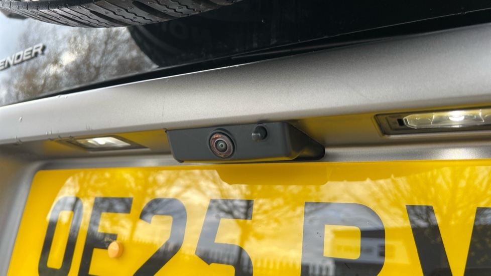 Used Land Rover Defender 2025 for sale - 76691580: Photo 42