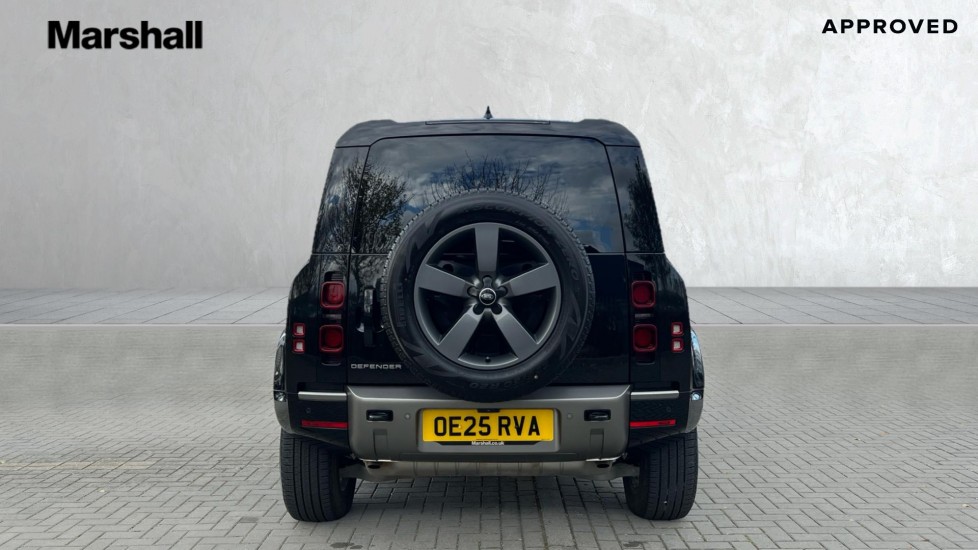Used Land Rover Defender 2025 for sale - 76691580: Photo 6