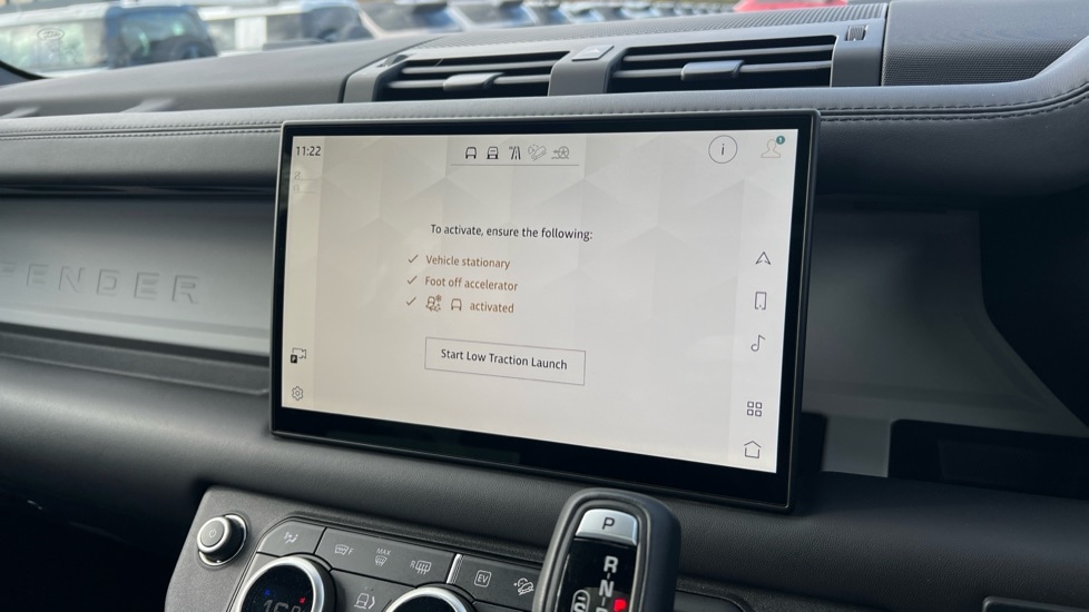 Used Land Rover Defender 2025 for sale - 76691580: Photo 64