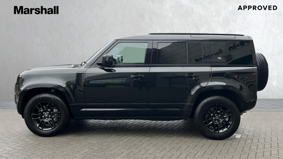 Used Land Rover Defender 2023 for sale - 77010221: Photo 26