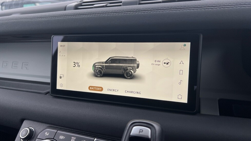 Used Land Rover Defender 2023 for sale - 77010221: Photo 61