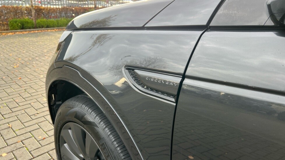 Used Land Rover Discovery Sport 2023 for sale - 77021844: Photo 20