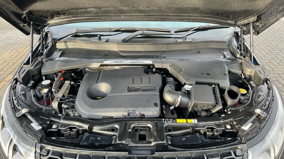 Used Land Rover Discovery Sport 2023 for sale - 77021844: Photo 30