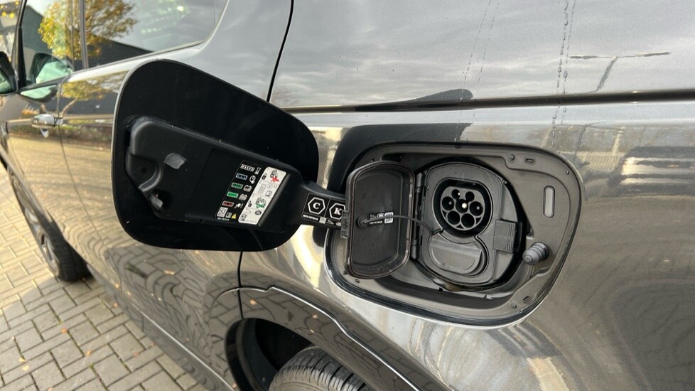 Used Land Rover Discovery Sport 2023 for sale - 77021844: Photo 39