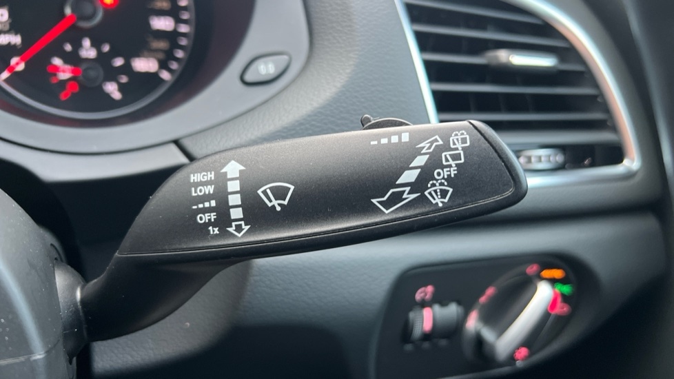 Used Audi Q3 2017 for sale - 77067868: Photo 24