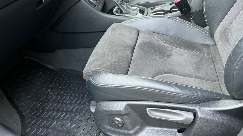 Used Audi Q3 2017 for sale - 77067868: Photo 30