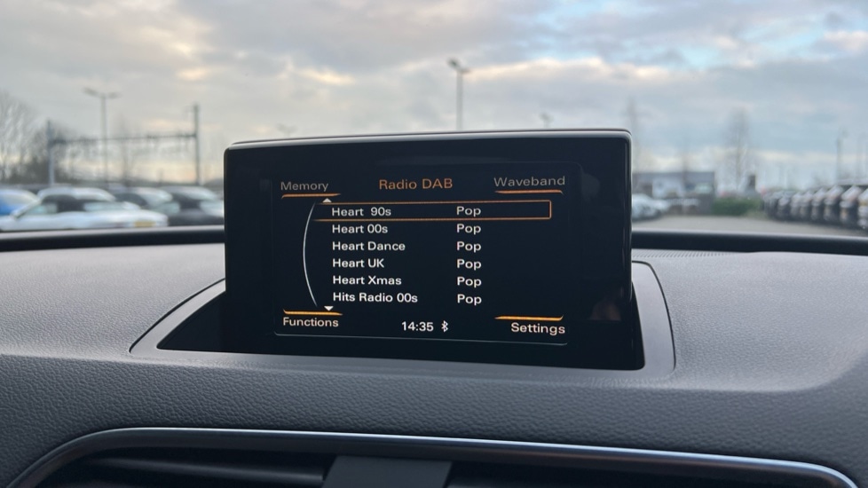 Used Audi Q3 2017 for sale - 77067868: Photo 32