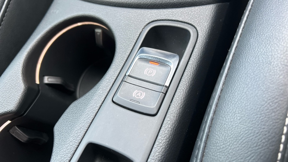 Used Audi Q3 2017 for sale - 77067868: Photo 48