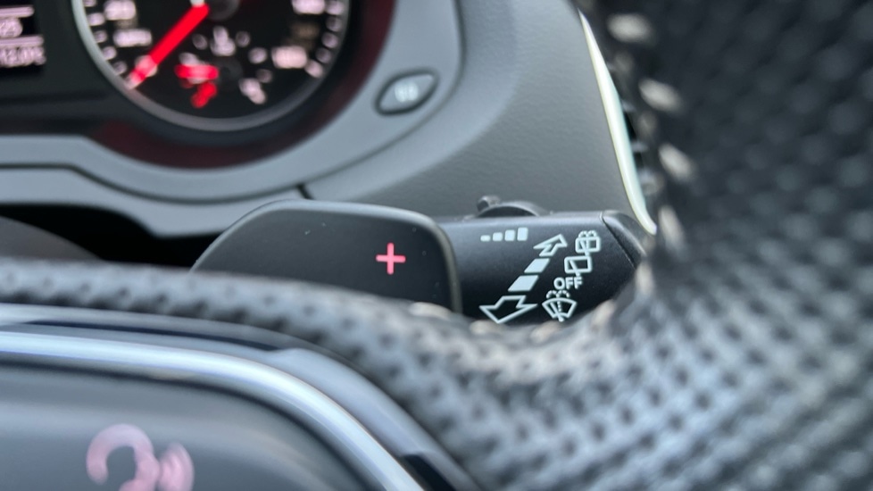 Used Audi Q3 2017 for sale - 77067868: Photo 56