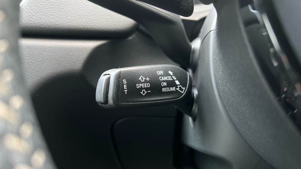 Used Audi Q3 2017 for sale - 77067868: Photo 60