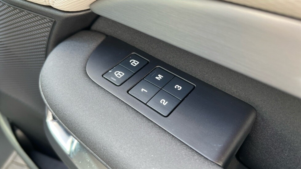 Vehicle 43