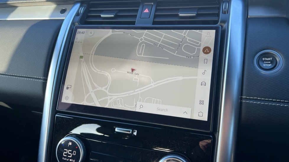 Used Land Rover Discovery 2022 for sale - 76580122: Photo 11