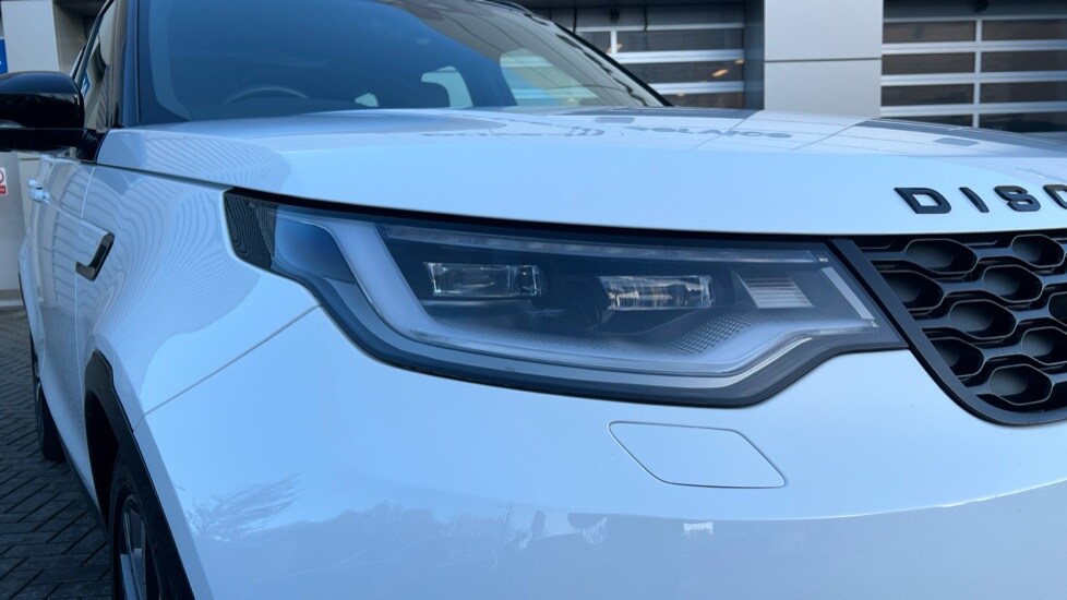 Used Land Rover Discovery 2022 for sale - 76580122: Photo 17