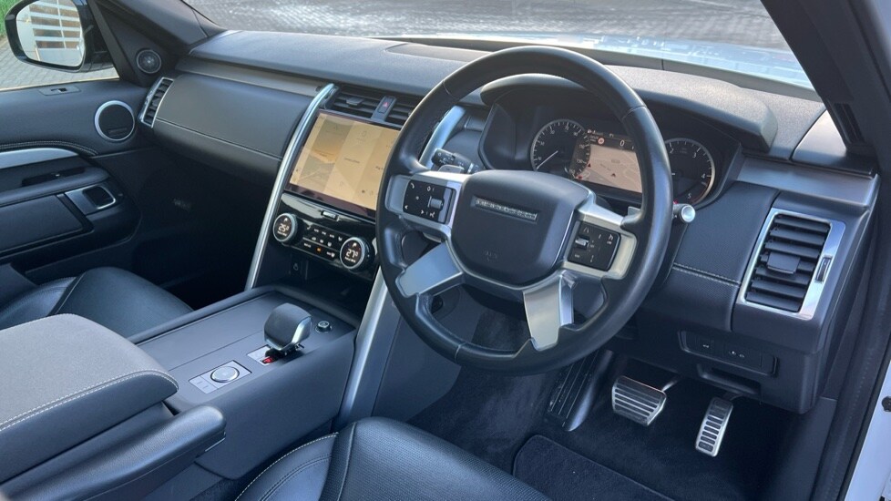 Used Land Rover Discovery 2022 for sale - 76580122: Photo 28