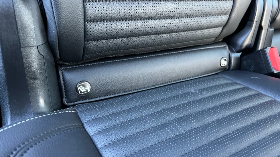 Used Land Rover Discovery 2022 for sale - 76580122: Photo 51