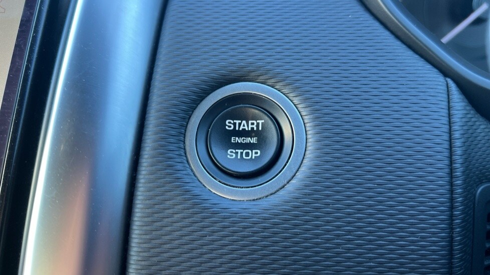 Used Land Rover Discovery 2022 for sale - 76580122: Photo 75