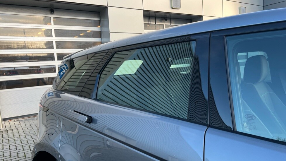 Used Land Rover Range Rover Evoque 2021 for sale - 76872567: Photo 24