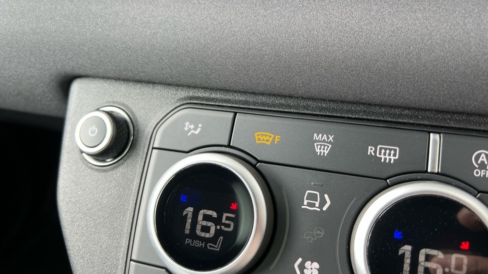 Used Land Rover Defender 2023 for sale - 76691399: Photo 68