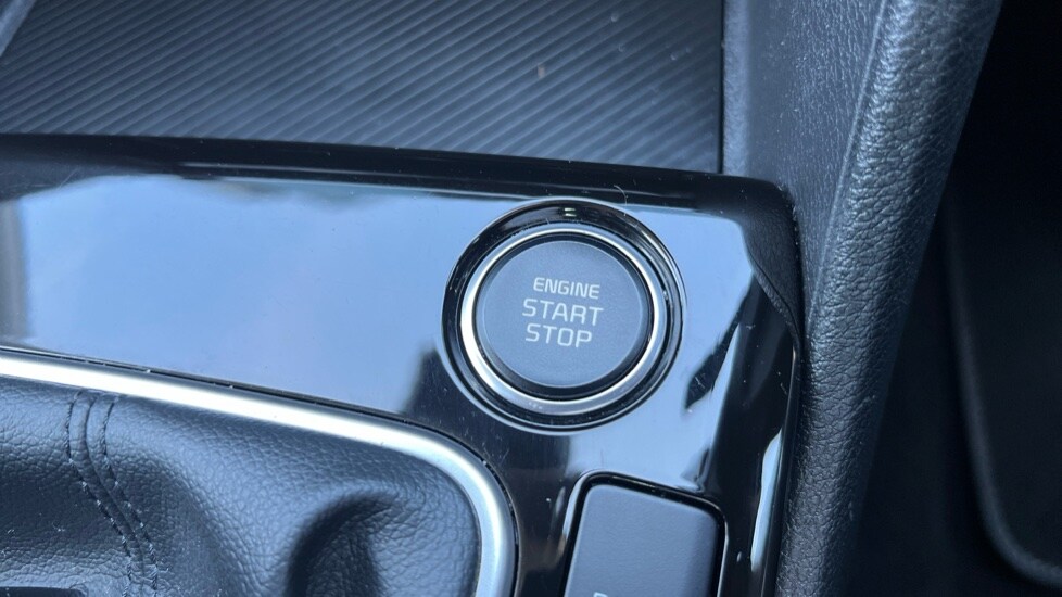 Used Kia Sportage 2023 for sale - 76640177: Photo 60