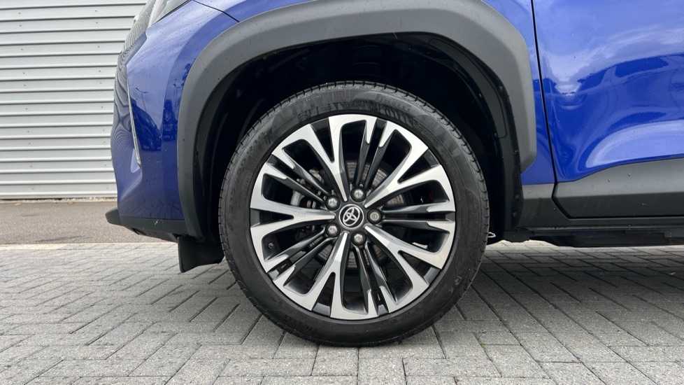 Used Toyota Yaris Cross 2022 for sale - 76915106: Photo 17