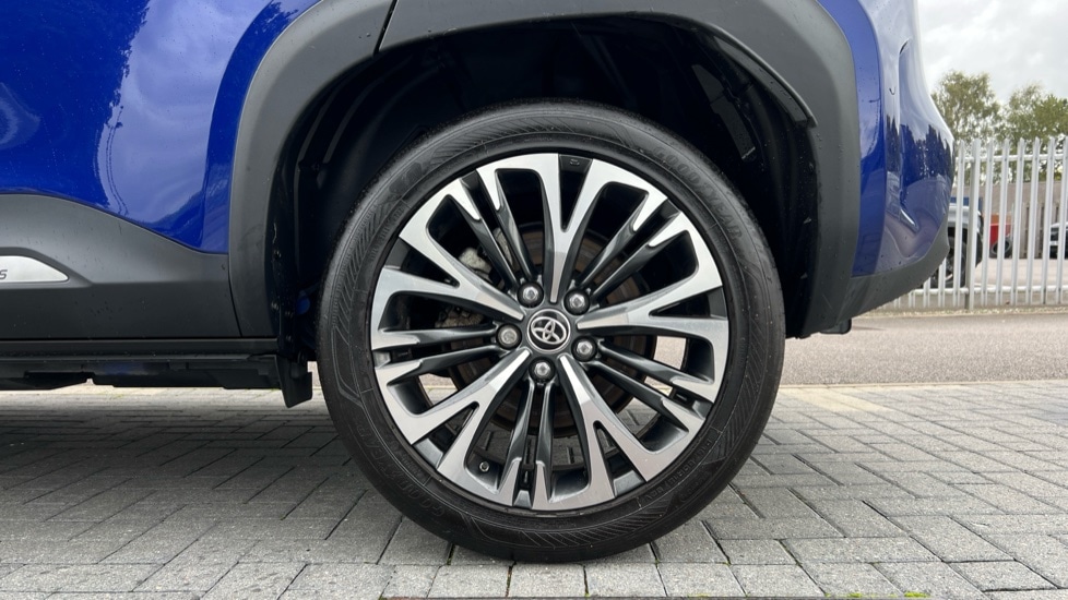 Used Toyota Yaris Cross 2022 for sale - 76915106: Photo 18