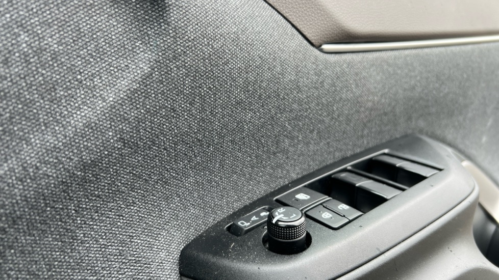 Used Toyota Yaris Cross 2022 for sale - 76915106: Photo 31